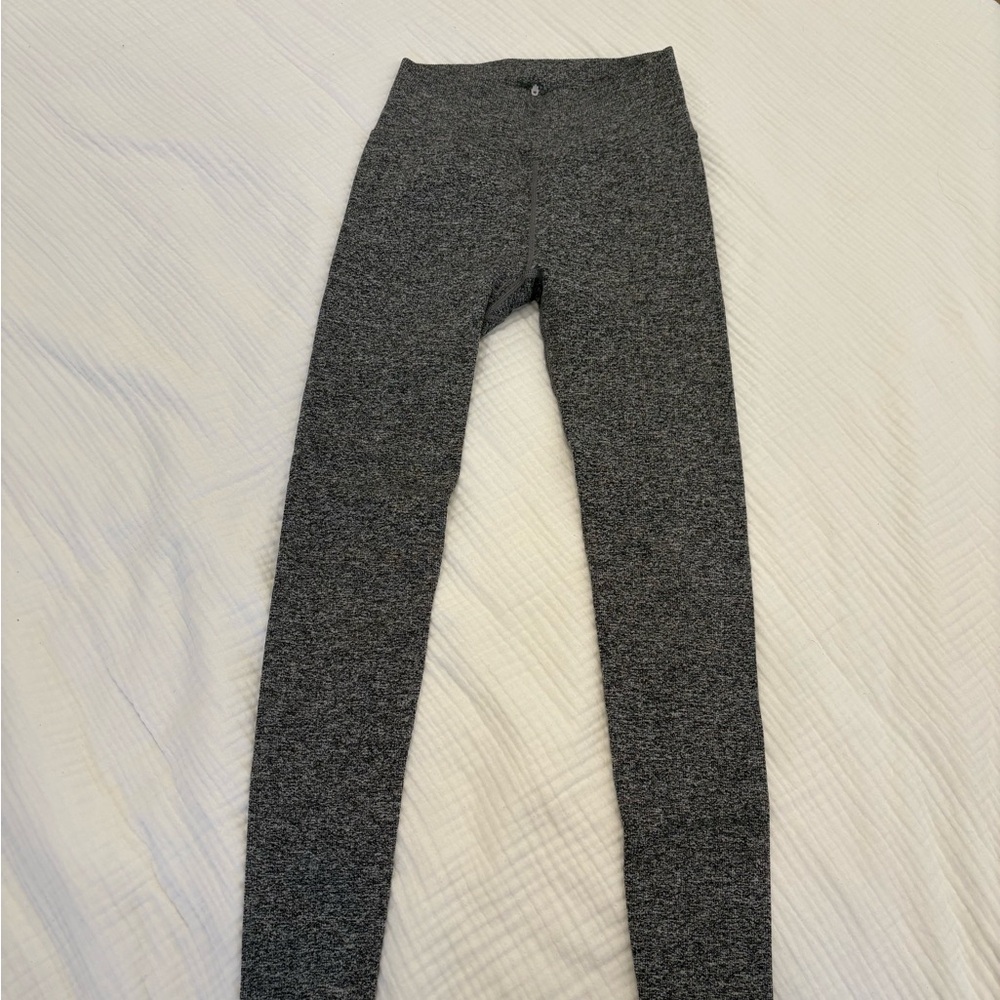 Spiritual Gangster Dark Heather Grey High-Waisted Ribbed Leggings in XS/S